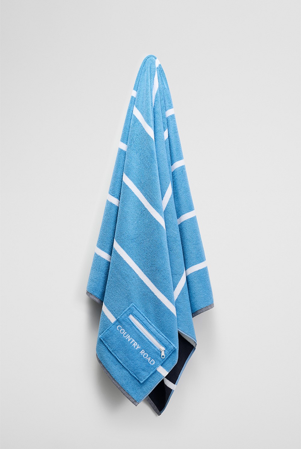 Esta Australian Cotton Pocket Beach Towel