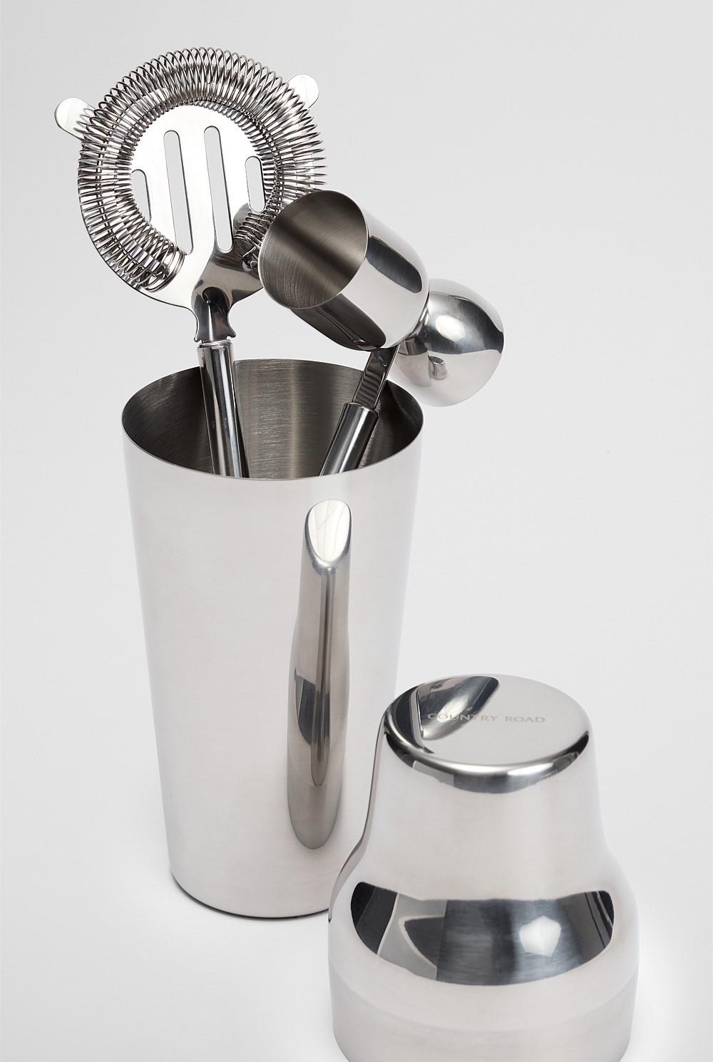 Polly Shaker Set