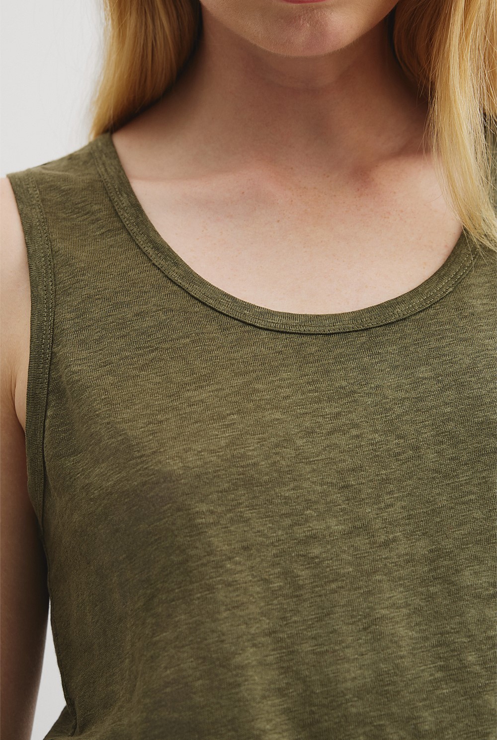 Linen Scoop Neck Tank