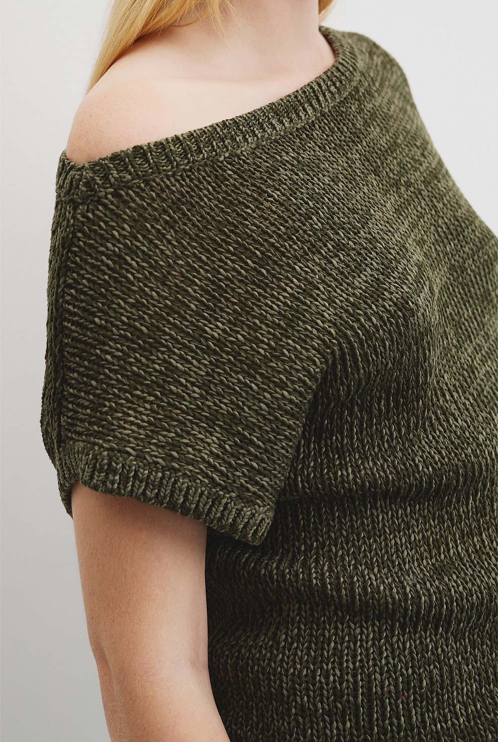 Organically Grown Cotton Asymmetric Tape Knit T-Shirt