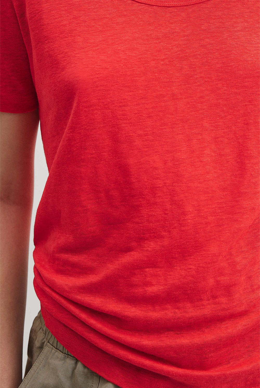 Linen Scoop Neck T-Shirt