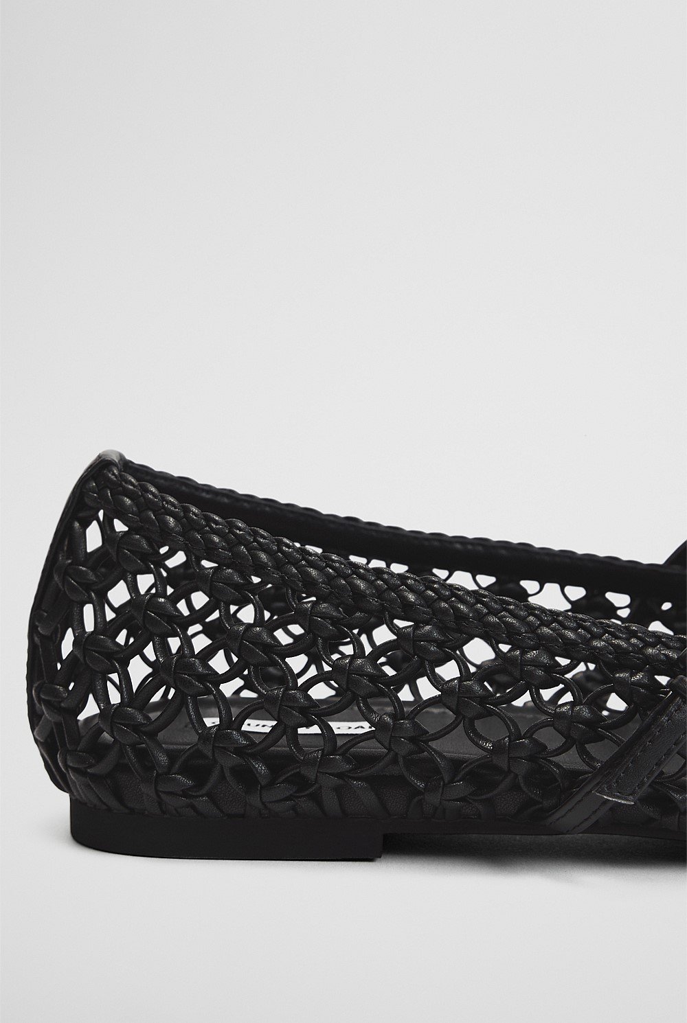Nina Flat