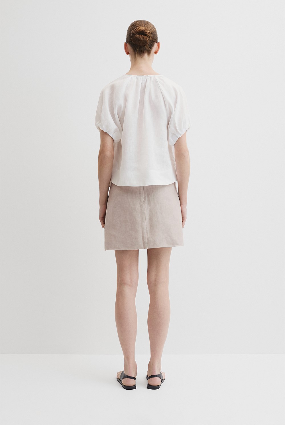 Organically Grown Linen Puff Sleeve Top