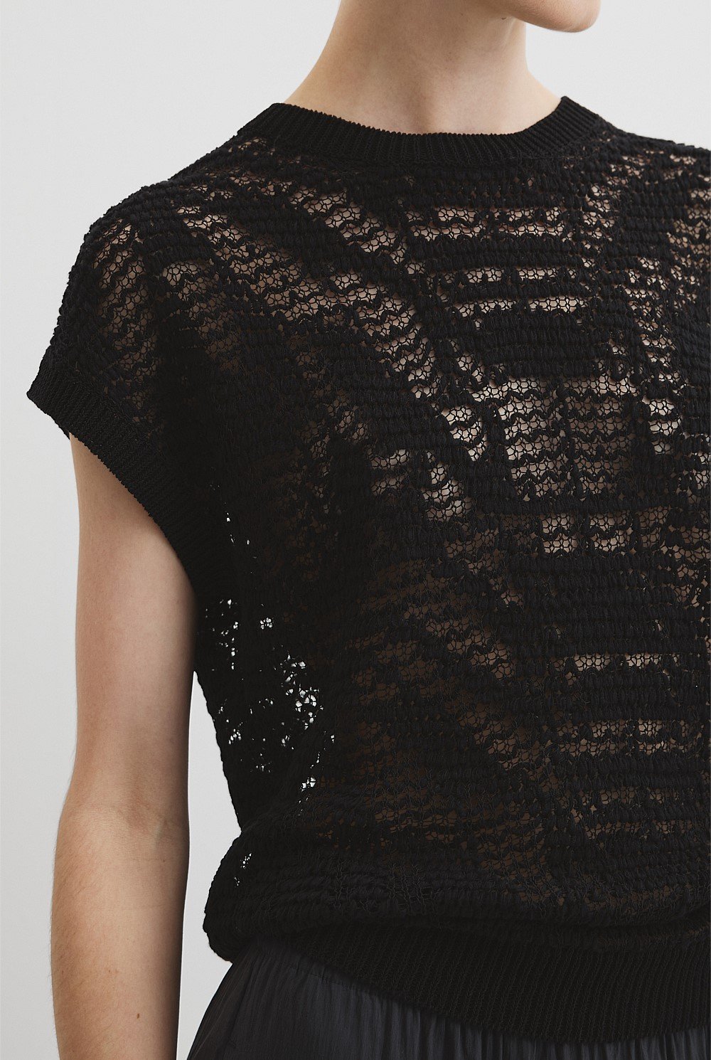 Patterned Mesh Knit T-Shirt