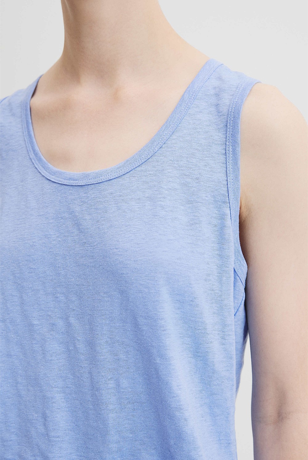 Linen Scoop Neck Tank