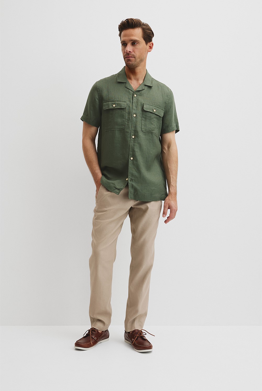 Double Pocket Textured Linen Short Sleeve Shirt