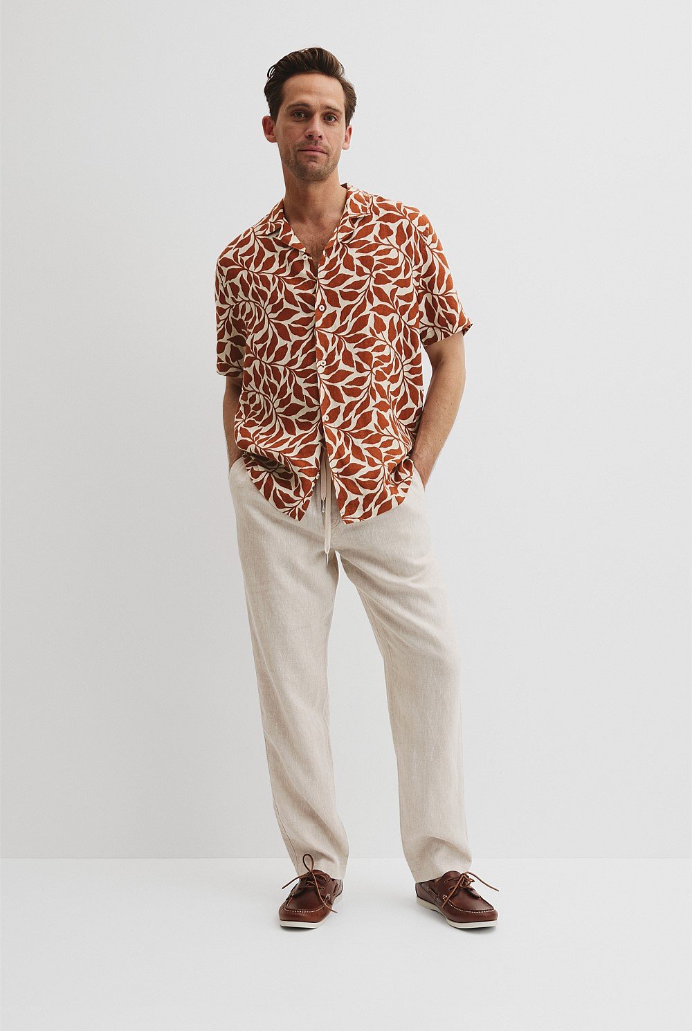 Linen Leaf Print Short Sleeve Shirt