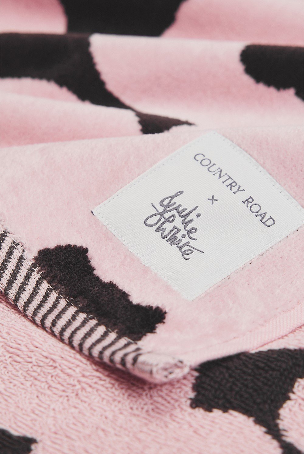 CR x Julie White Australian Cotton Canopy Leisure Towel