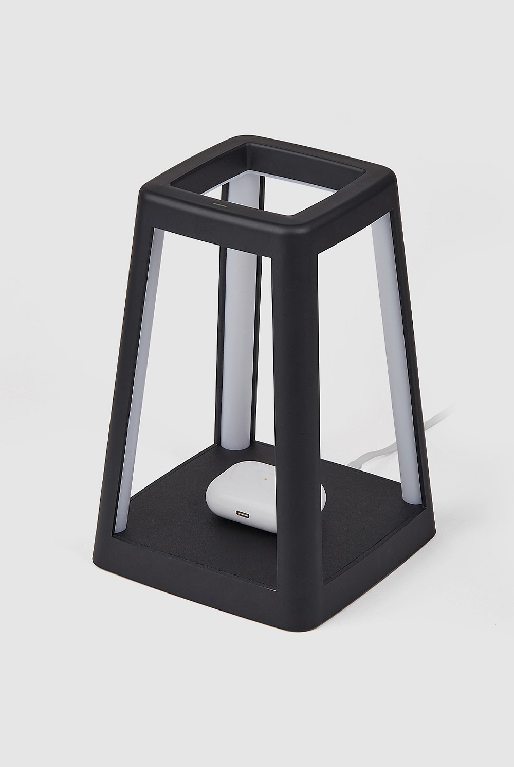Lantern Portable Lamp With Built-in Wireless Charger - Black