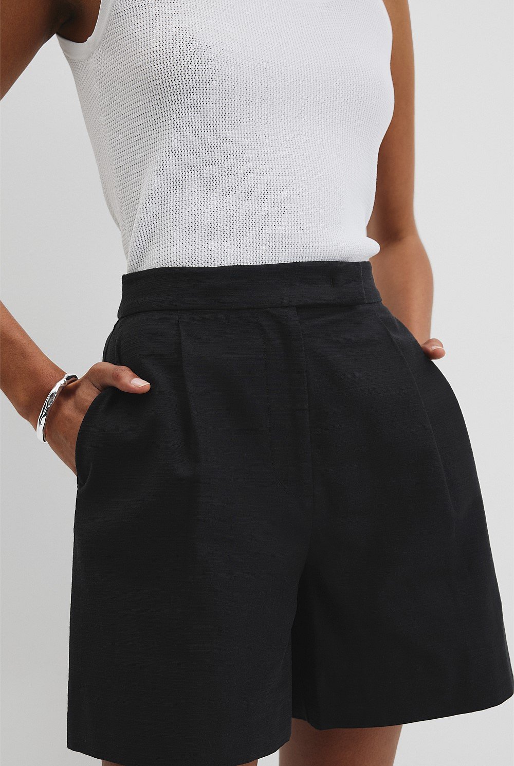 Tailored Short