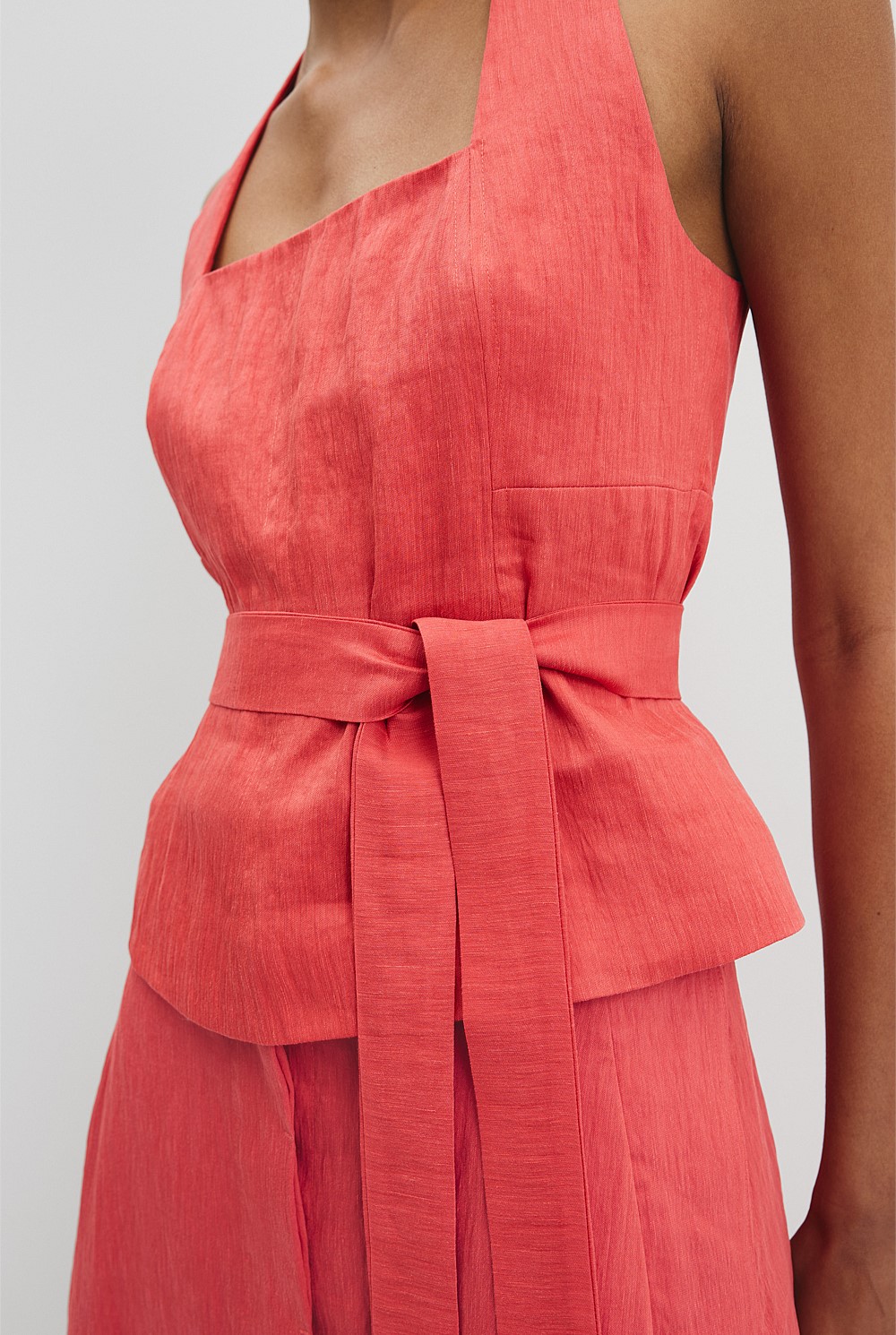 Organically Grown Linen Blend Halter Neck Top