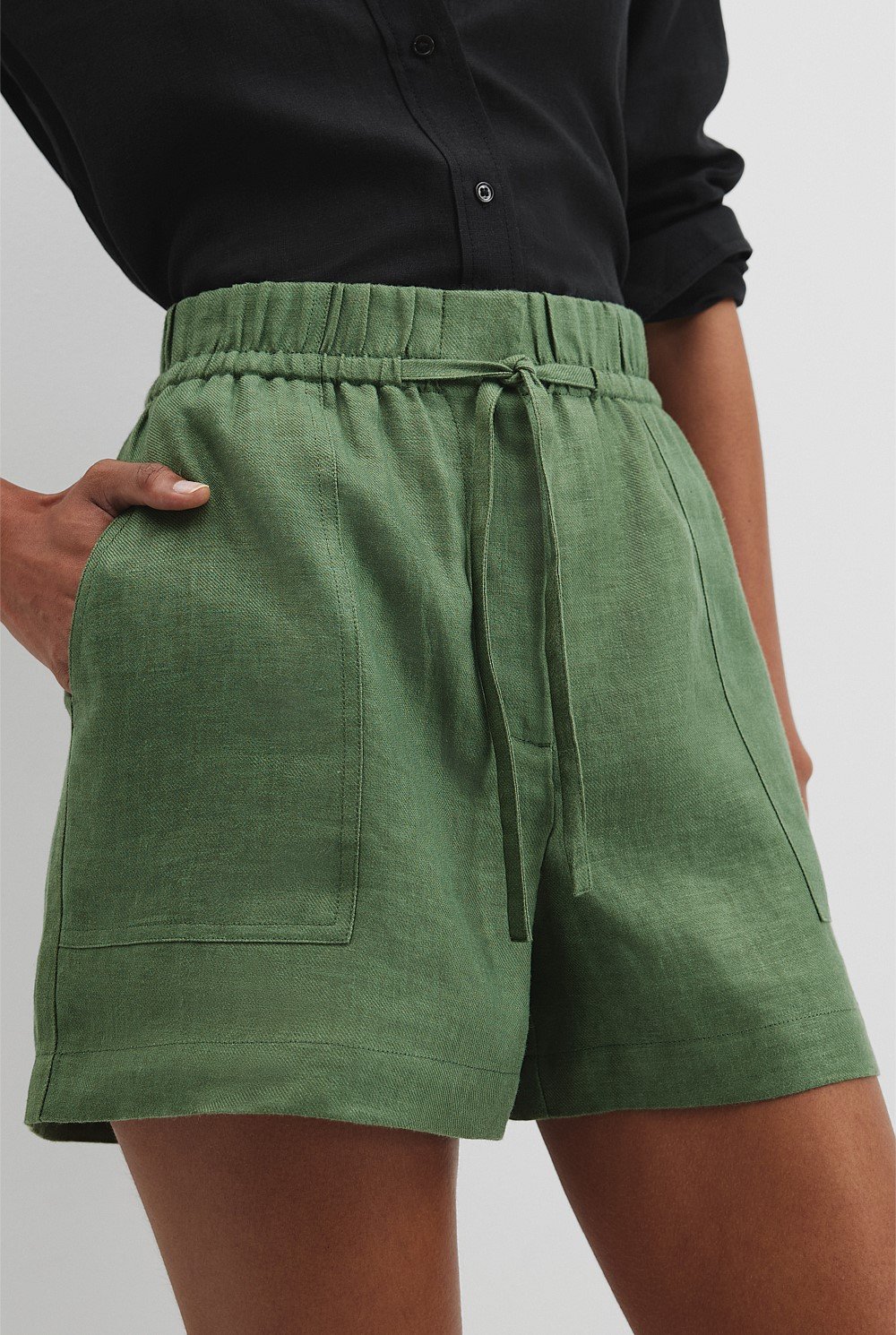 Organically Grown Linen Tie Detail Short