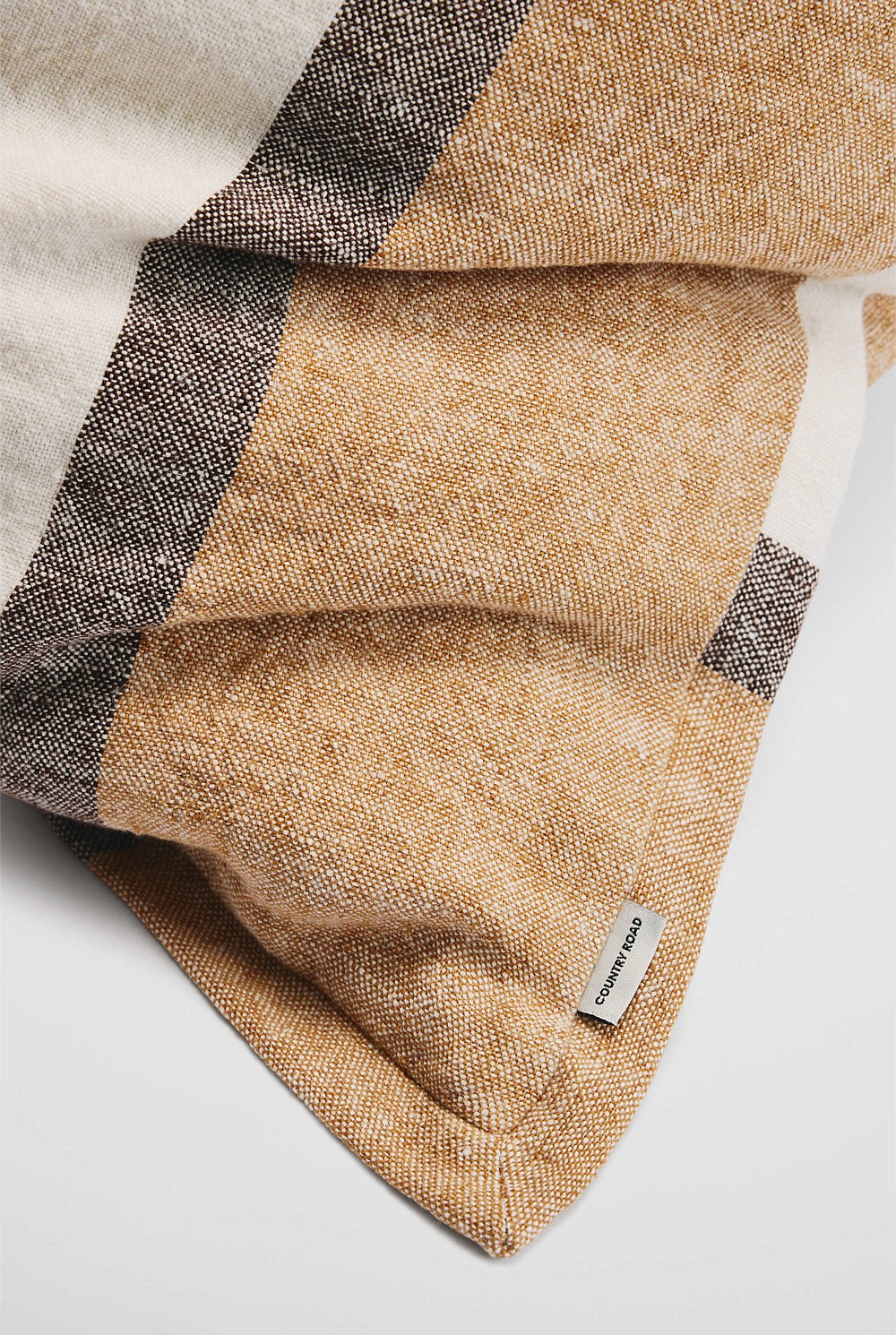 Grove 60x60 Cushion