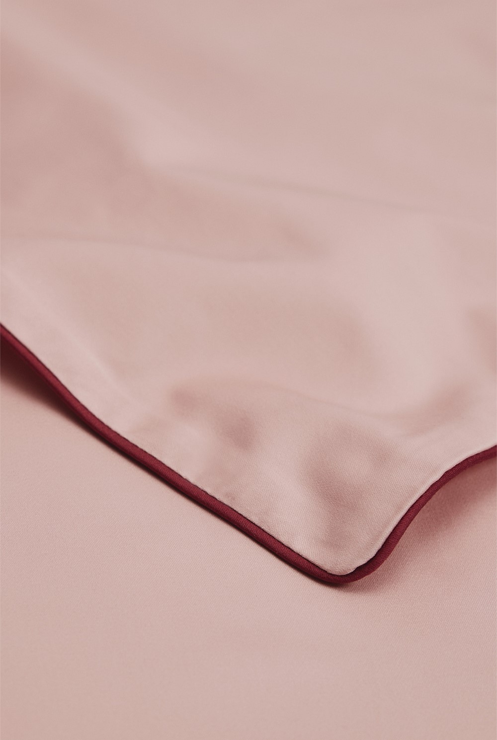 Dita King Quilt Cover