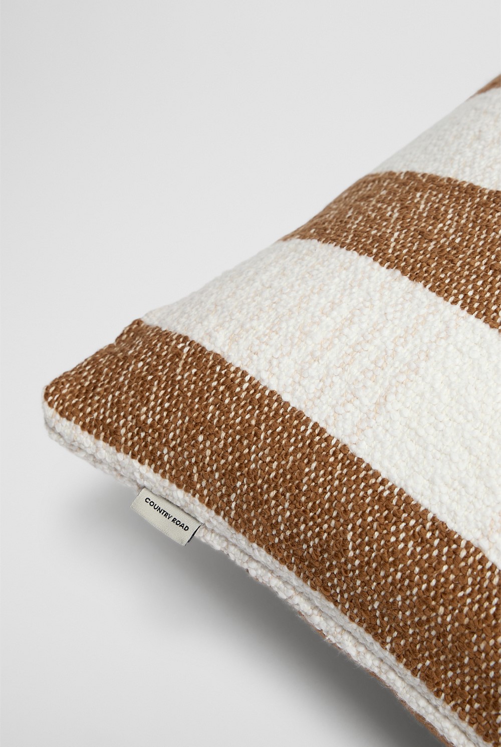 Rhoda 35x60 Cushion