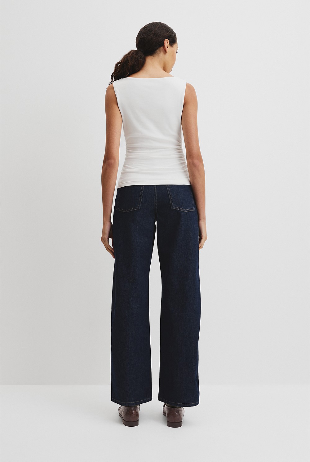 Boat Neck Tank