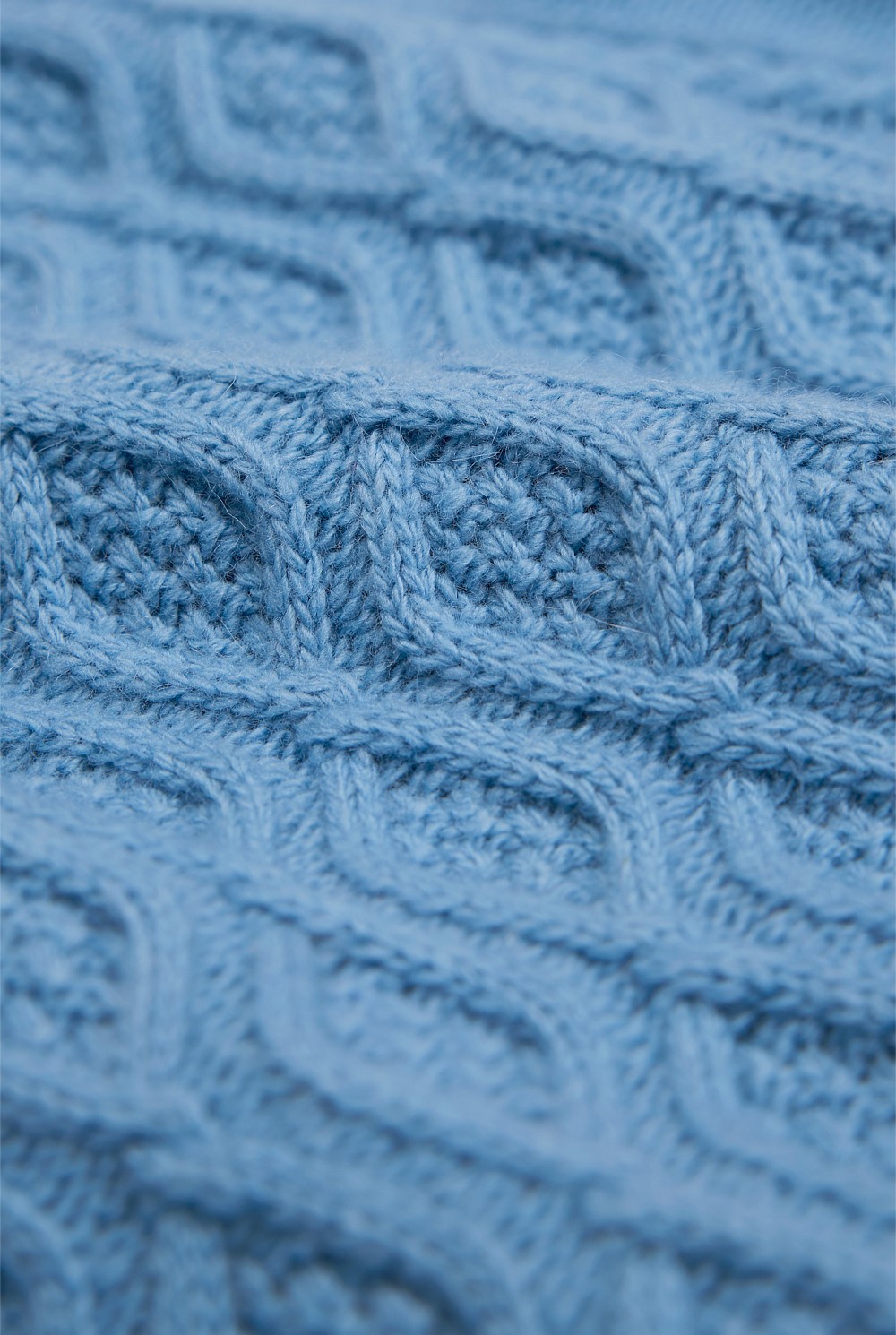Frill Cable Knit