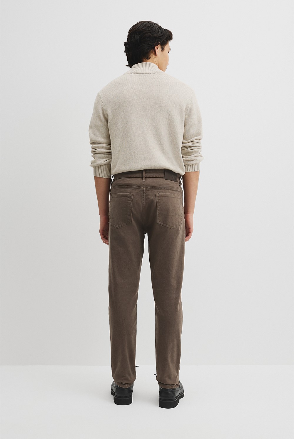 Tapered Fit Brushed Five Pocket Pant
