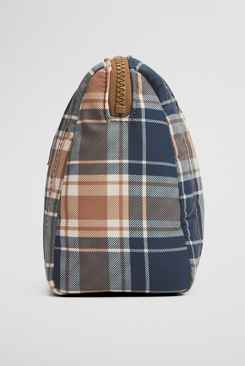 Check Wash Bag
