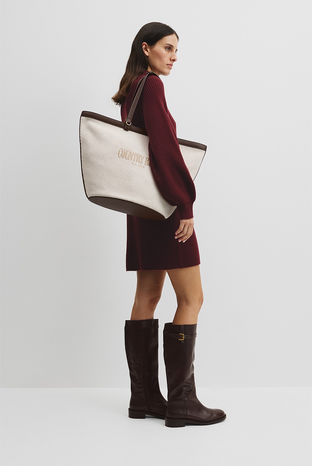 Curved Logo Shopper