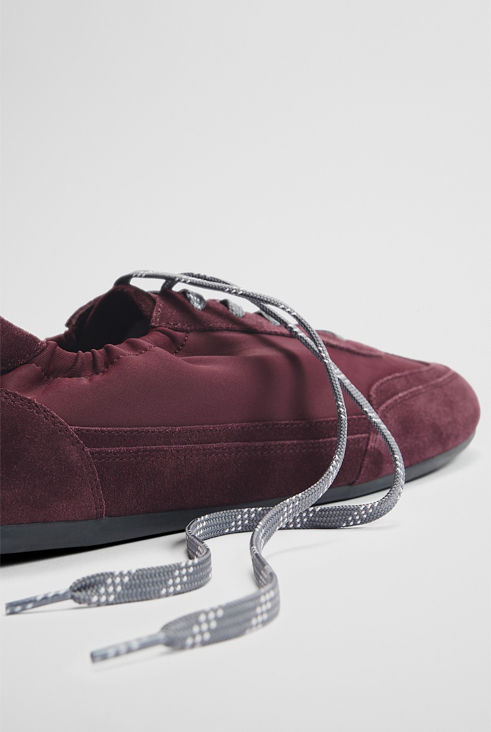Mica Sneaker