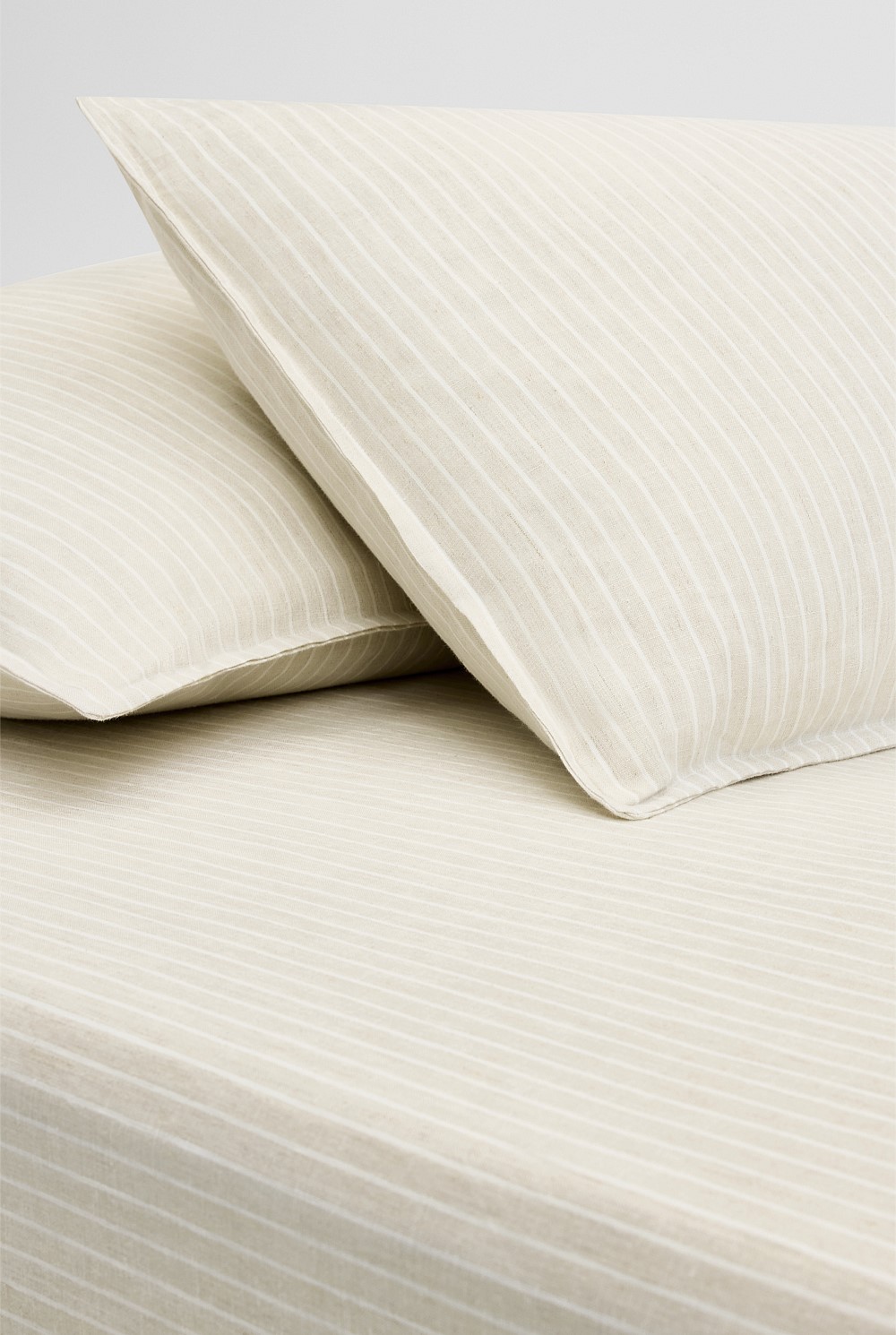 Skye Linen Queen Fitted Sheet