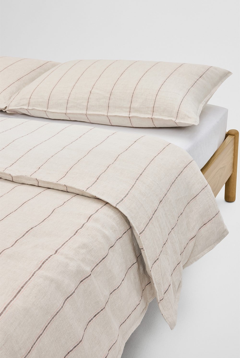 Skye Linen King Quilt Cover
