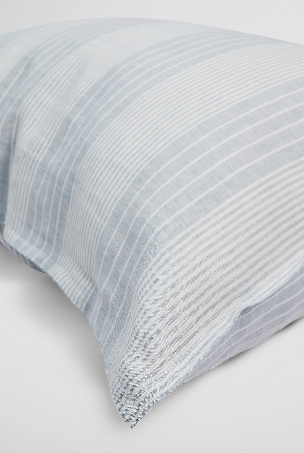 Skye Linen Standard Pillowcase Pair