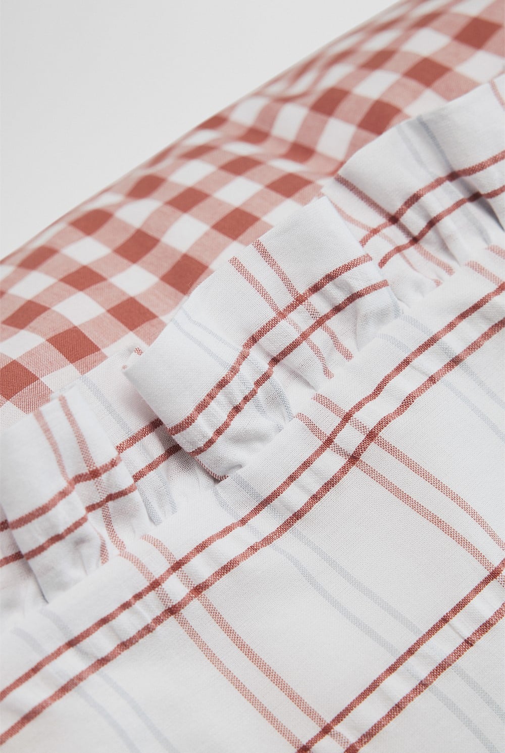 Holly Standard Pillow Case Pr