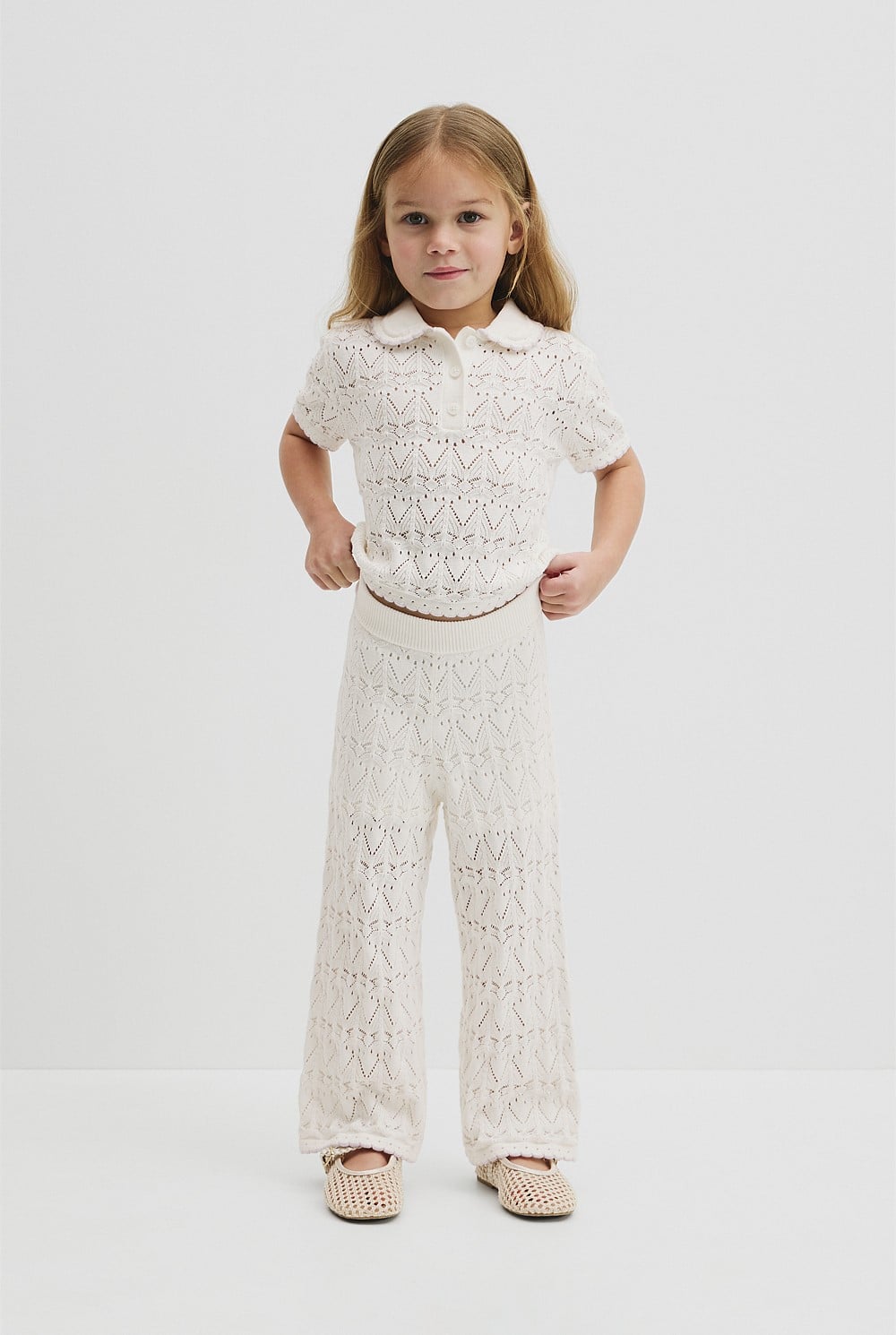 Short Sleeve Collar Knit Top