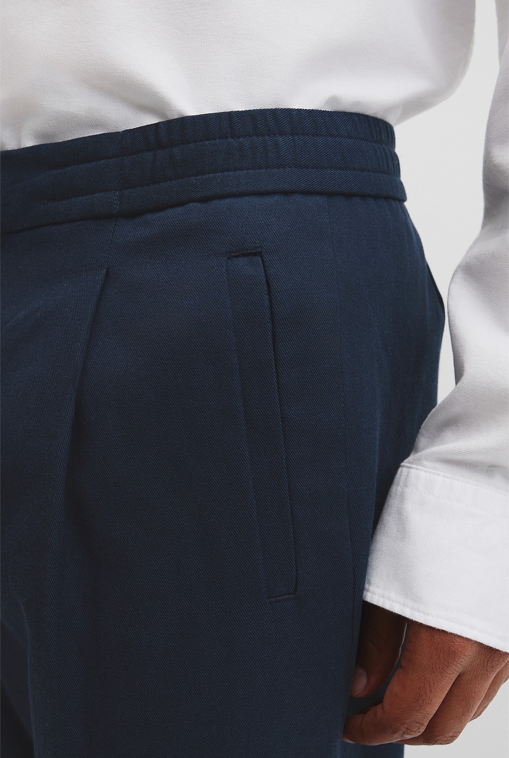 Relaxed Elastic Pant