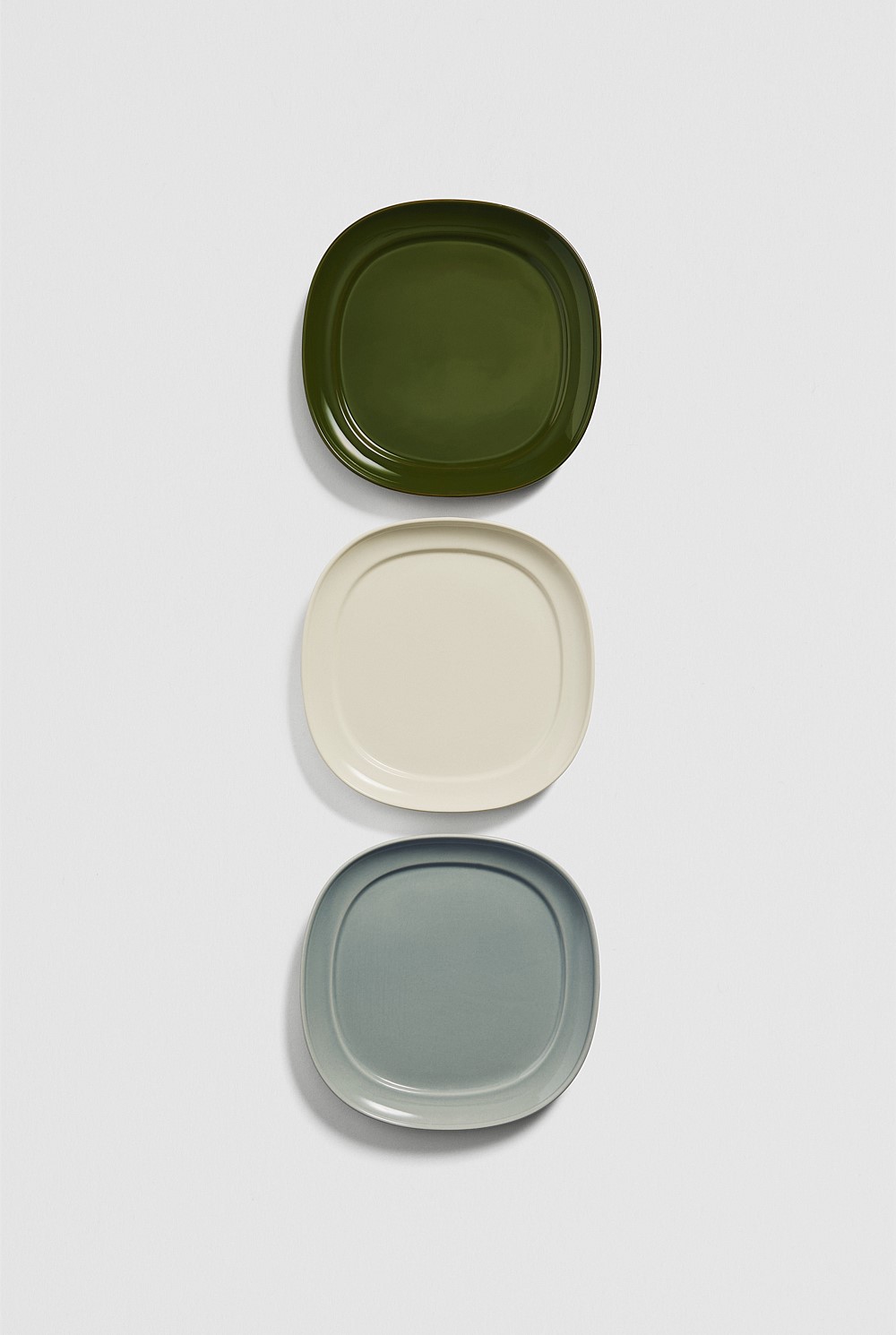 Vara Serve Plate Set Of 3