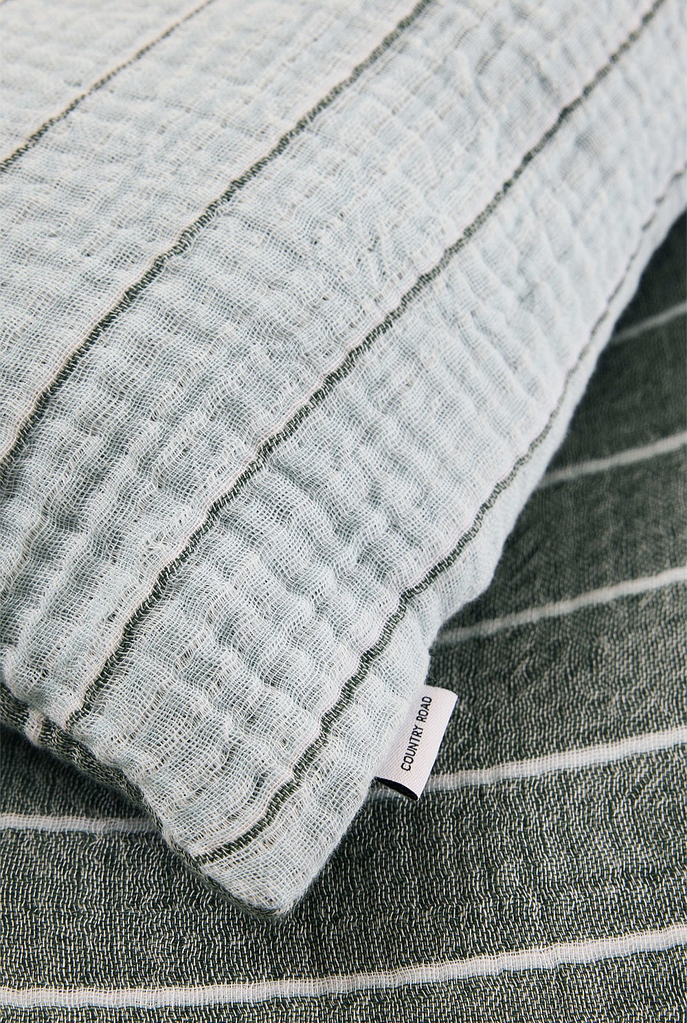 Martine Skirt Quilt Cover