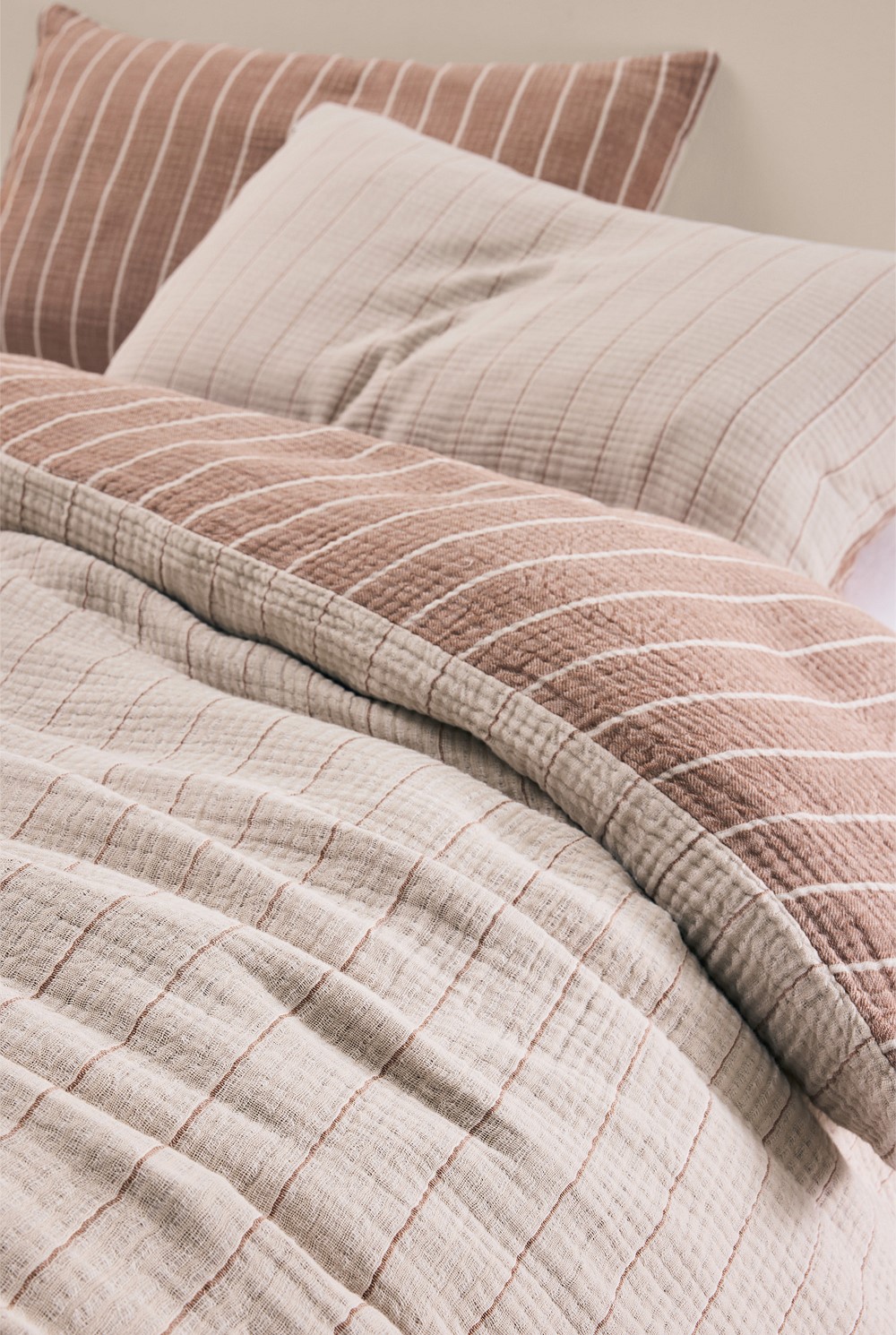 Martine Skirt Quilt Cover