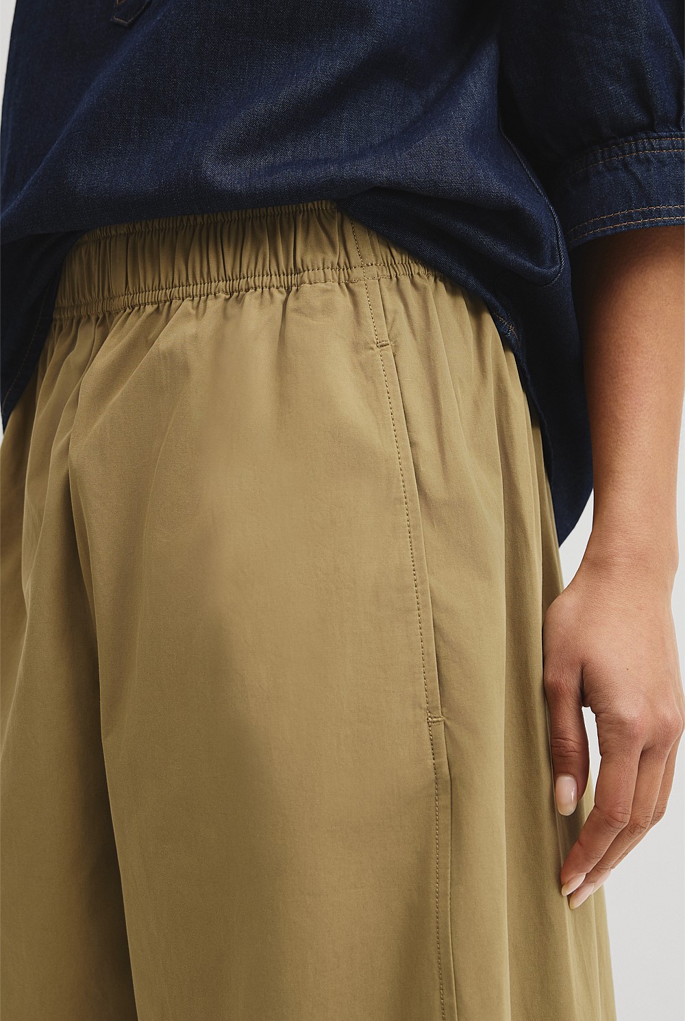 Pull On Curve Pant