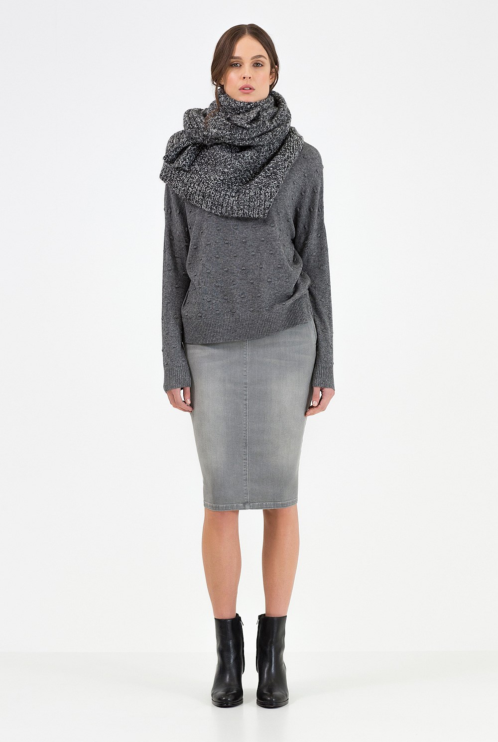 Bobble Spot Knit