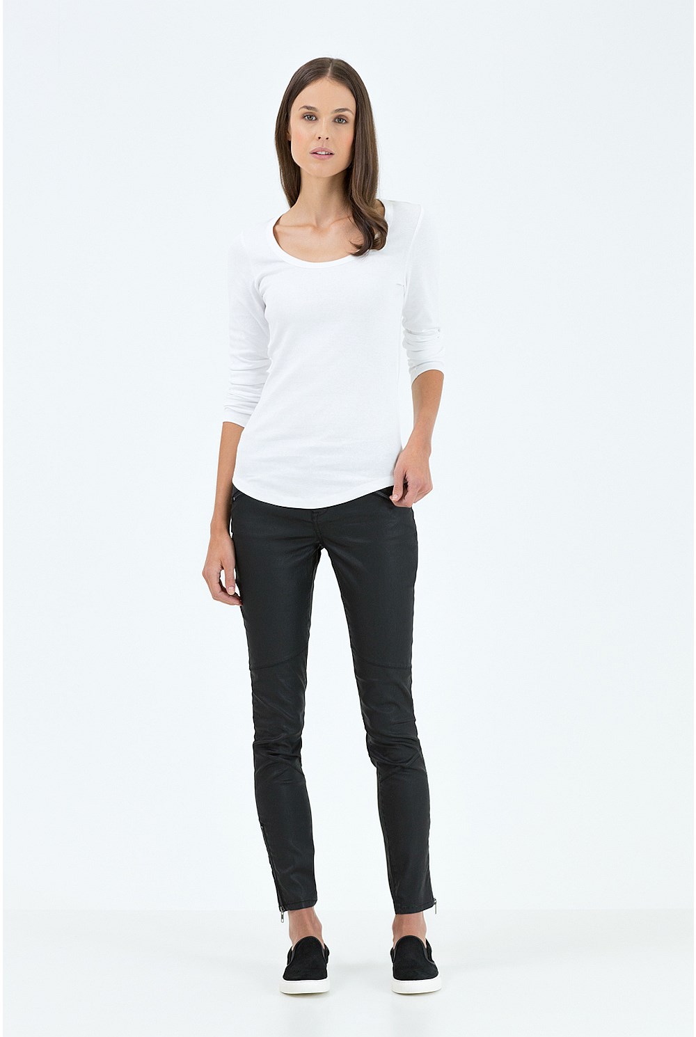 Scoop Hem T-Shirt