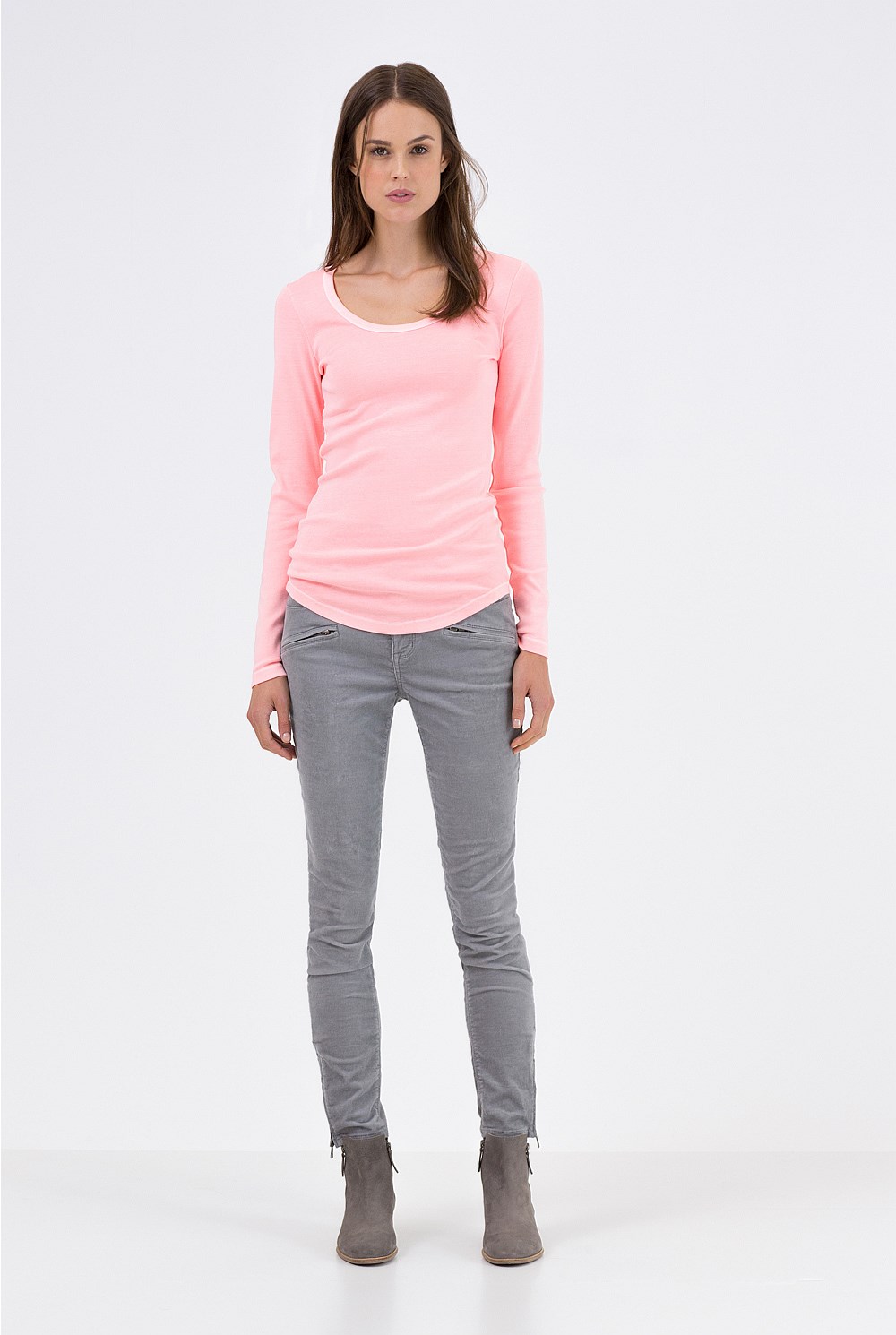 Scoop Hem T-Shirt