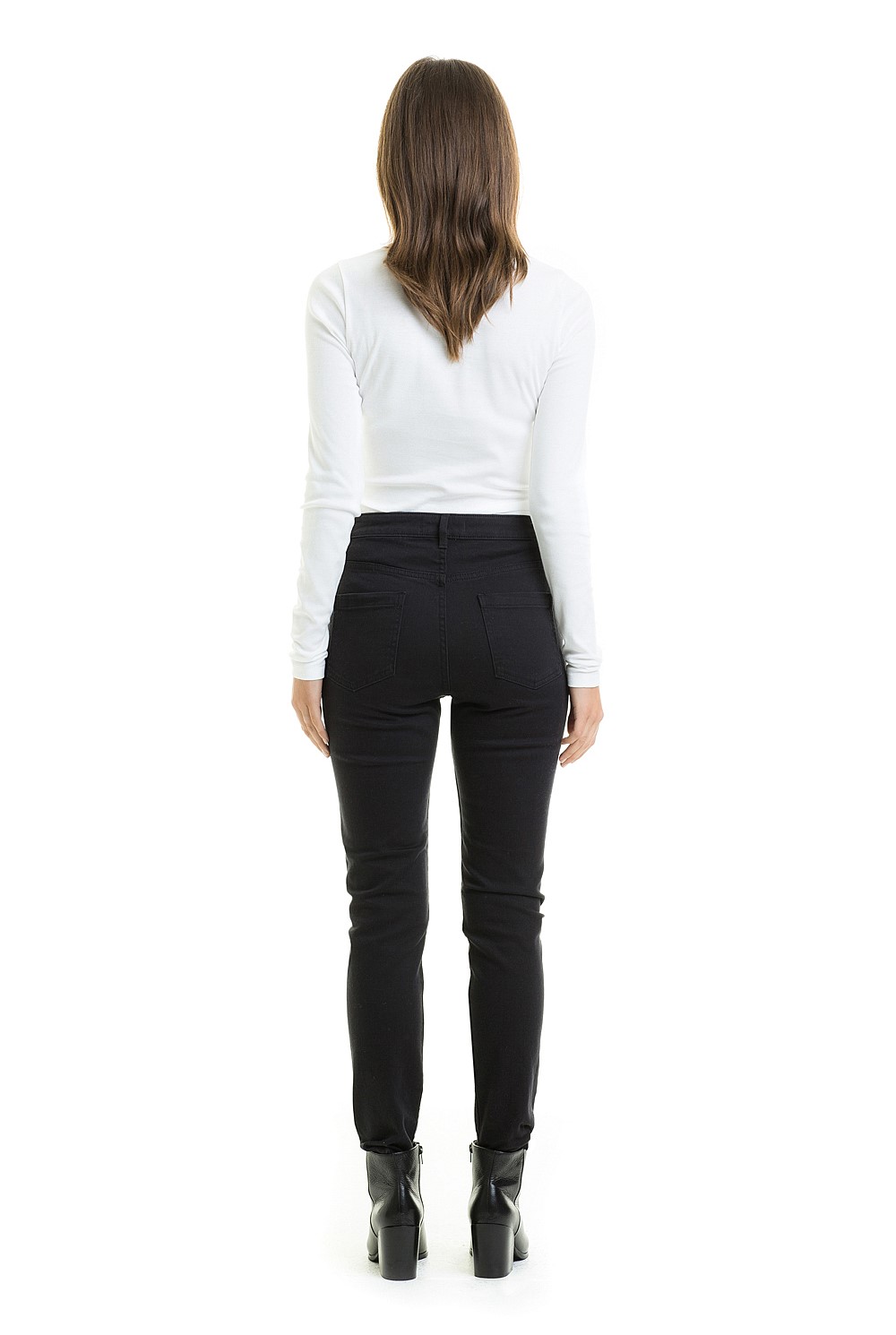 Scoop Neck Layering T-Shirt