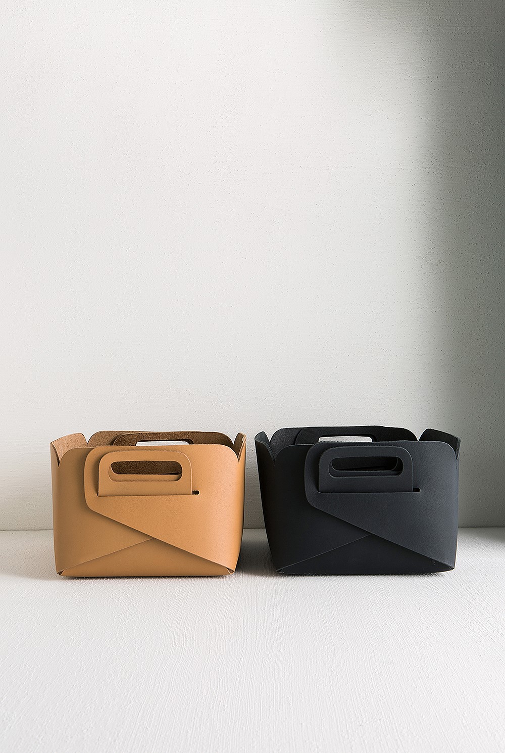 Nully Leather Basket