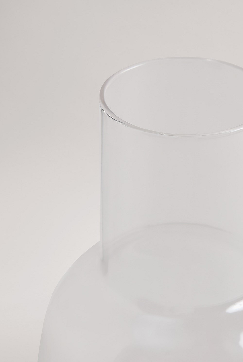 Talo Carafe