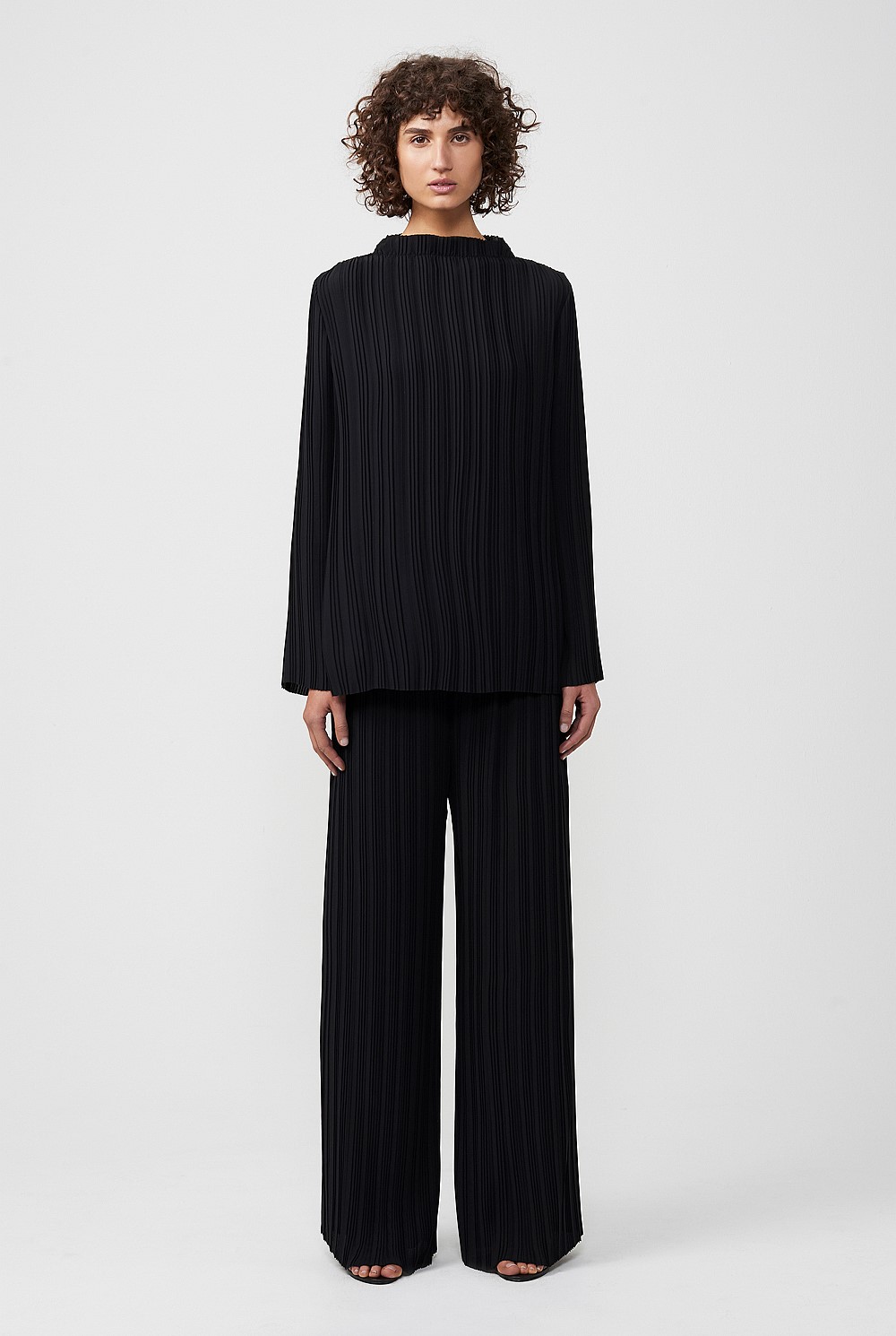 Pleated Fluted Sleeve Top