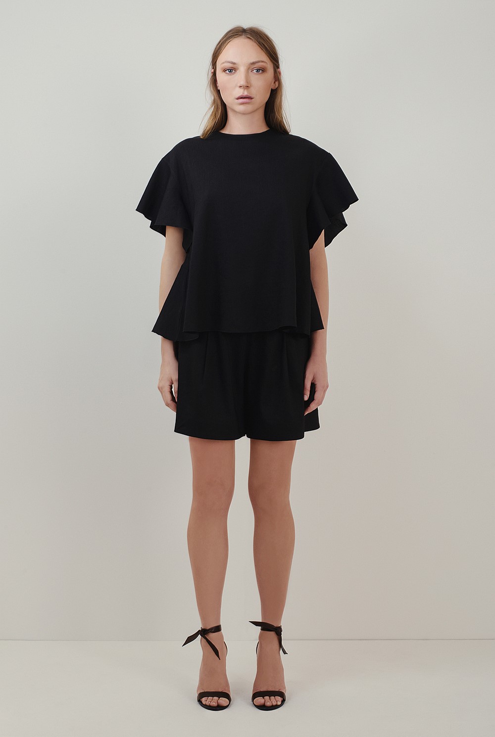 Pleat Short