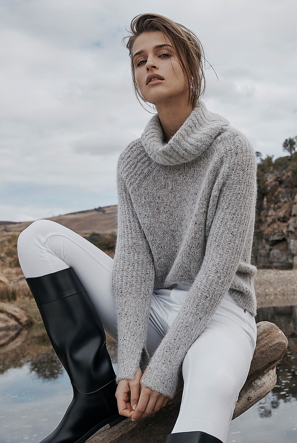 Luxe Alpaca Nep Sweater