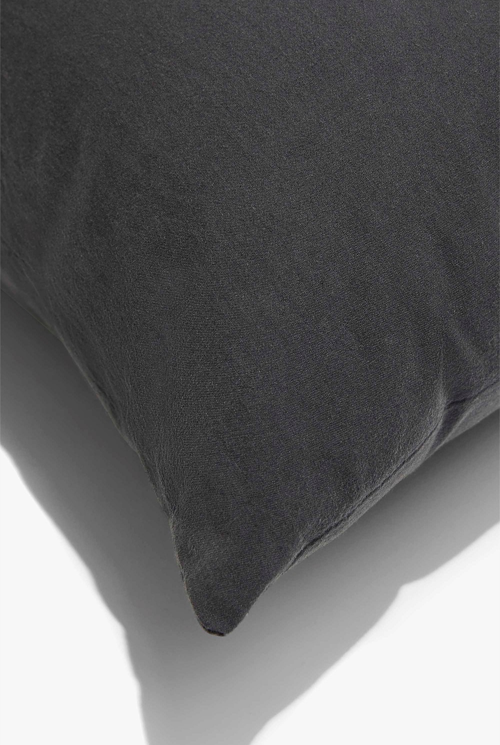 Brae 60x60 Cushion