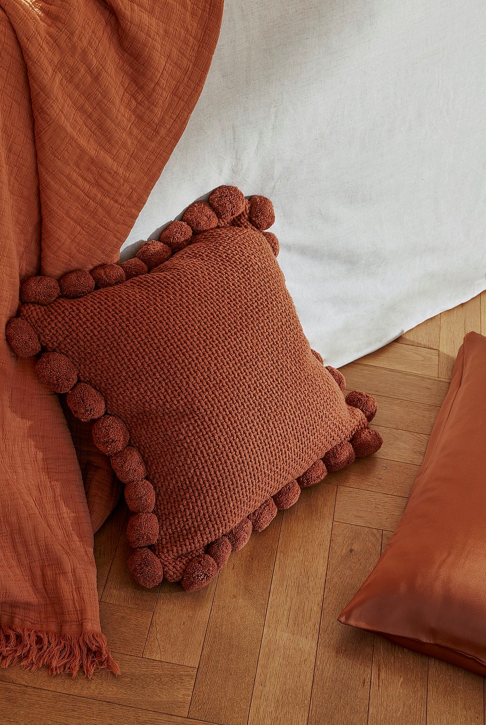 Asla 50x50 Cushion
